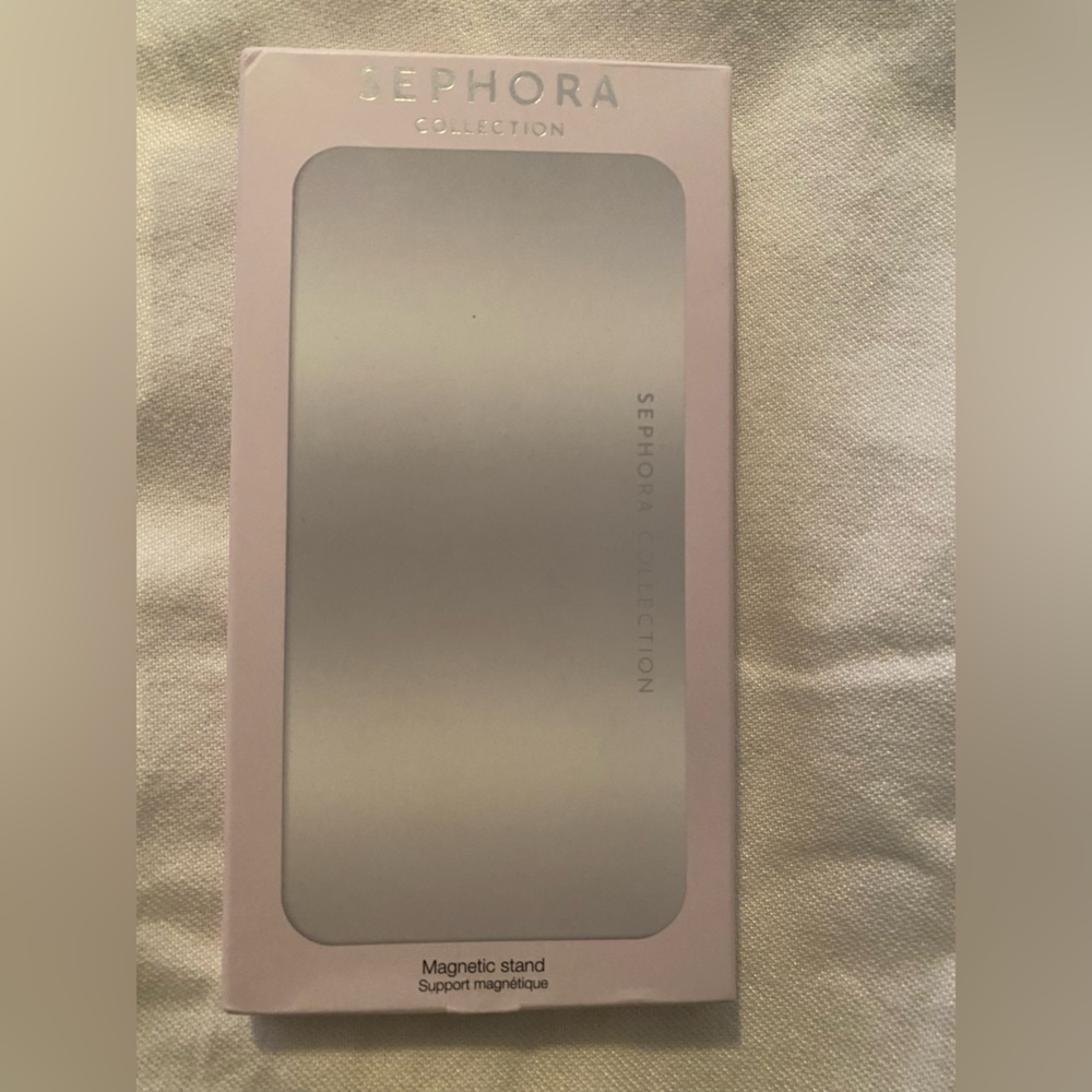 SEPHORA COLLECTION Magnetic Stand 🦋